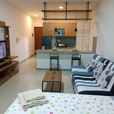 Апартаменти Departamento Express Airport Санта-Крус-де-ла-Сьєрра Екстер'єр фото