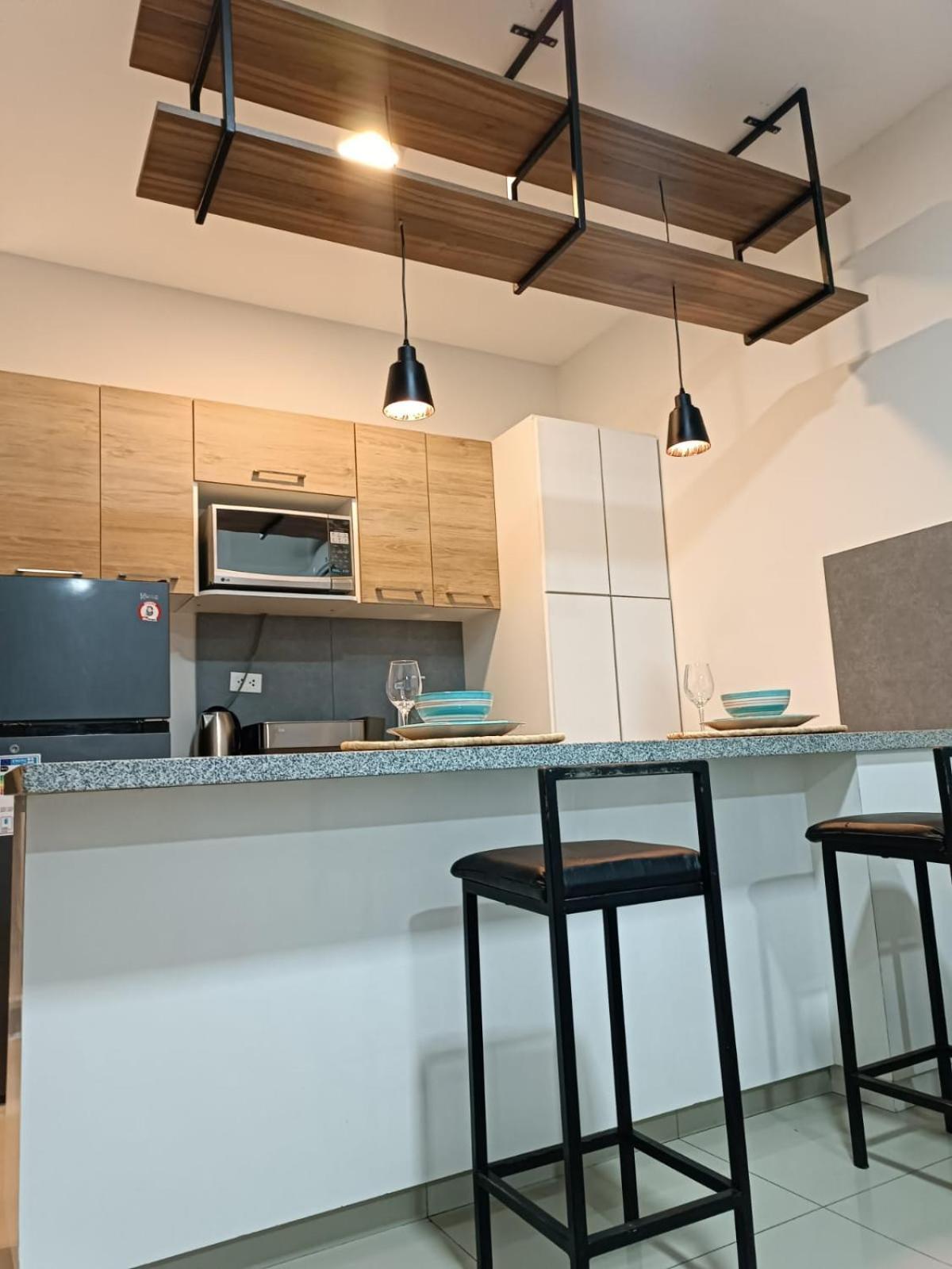 Апартаменти Departamento Express Airport Санта-Крус-де-ла-Сьєрра Екстер'єр фото
